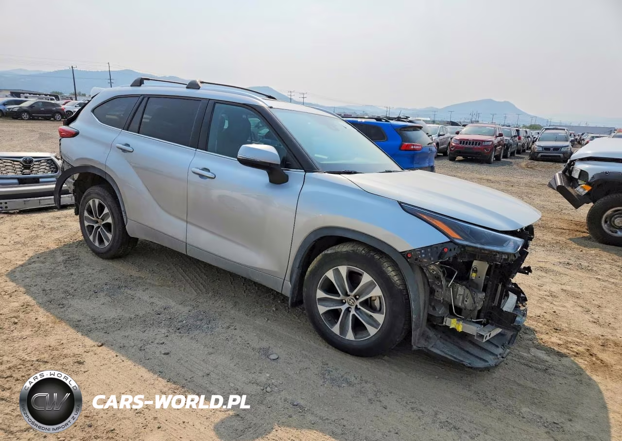 2021 Toyota Highlander Xle VIN:5TDHZRBH2MS153207 - 4