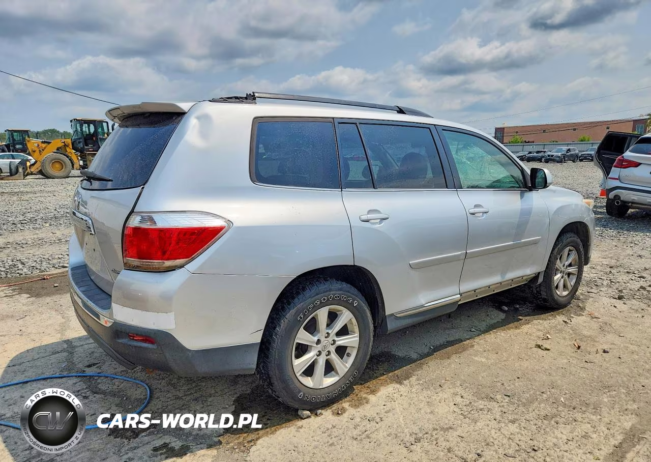 2011 Toyota Highlander Se VIN:5TDBK3EH5BS041680 - 3
