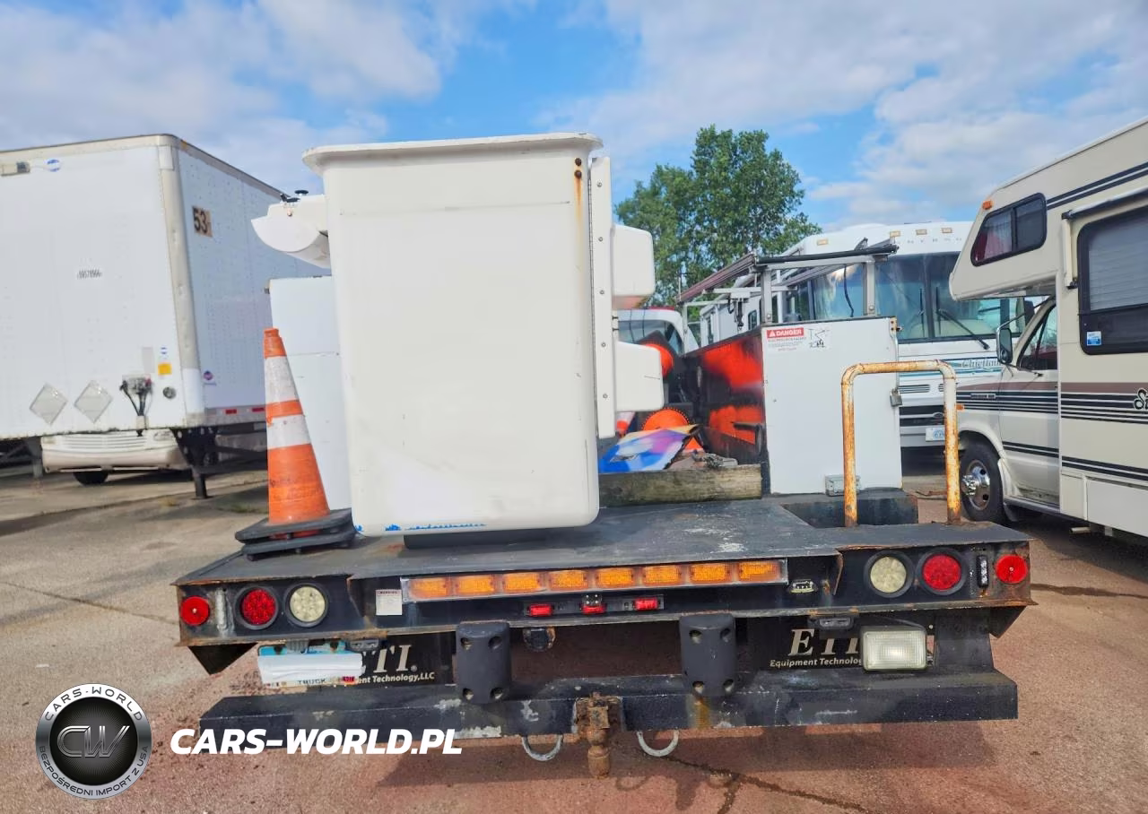 2012 Ford F450 Super Duty Bucket Truck VIN:1FDUF4GY1CEB87268 - 6