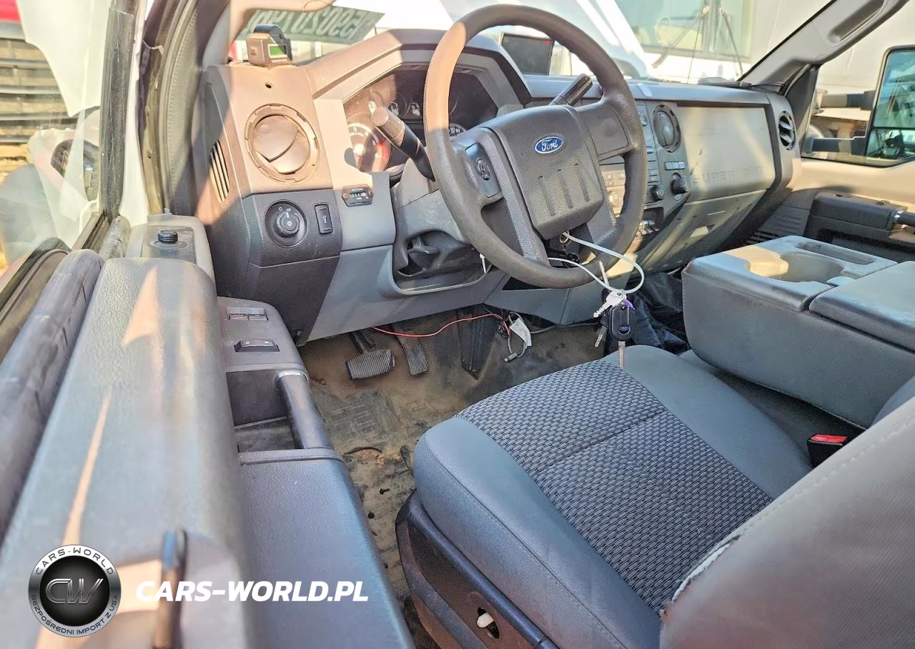 2012 Ford F450 Super Duty Bucket Truck VIN:1FDUF4GY1CEB87268 - 8