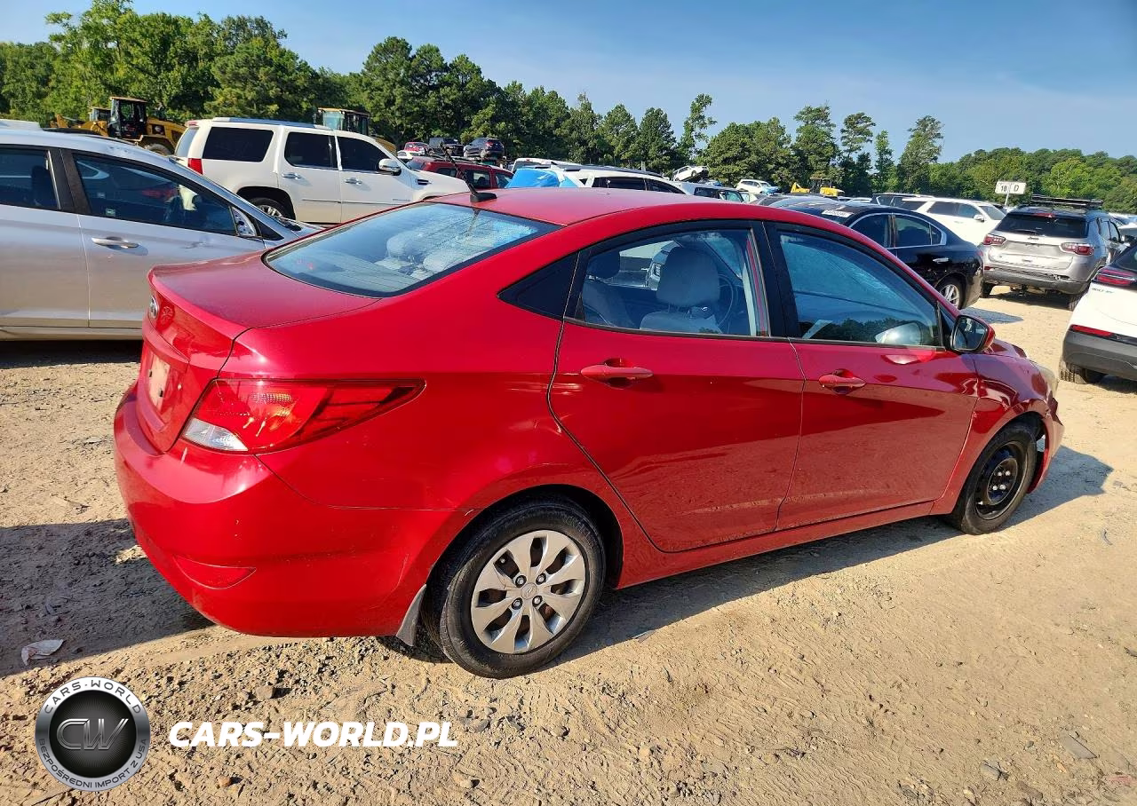 2015 Hyundai Accent Gls VIN:KMHCT4AE5FU866893 - 3