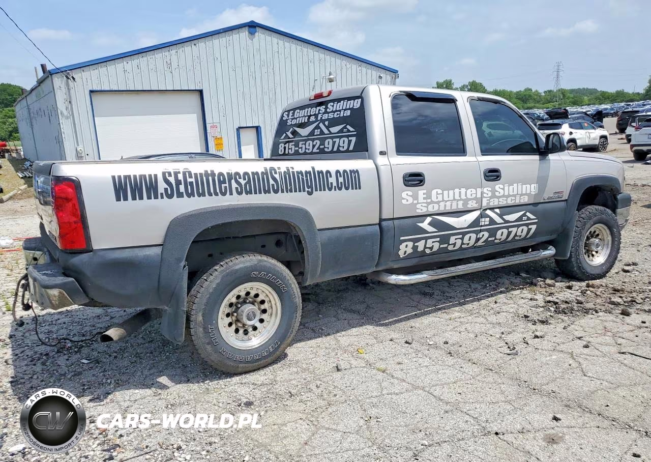 2004 Chevrolet Silverado K2500 Heavy Duty VIN:1GCHK232X4F191158 - 3