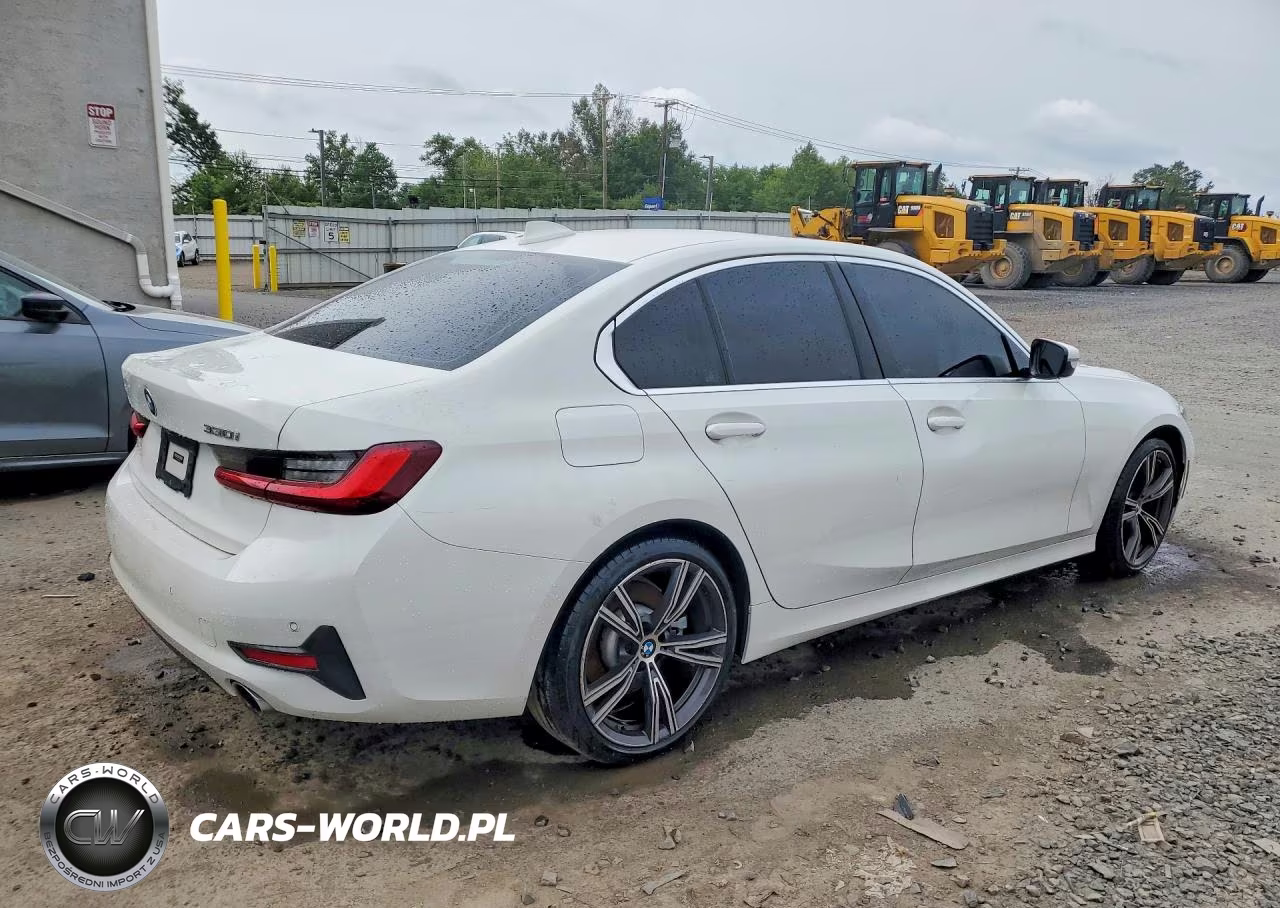 2022 BMW 330Xi VIN:3MW5R7J08N8C30902 - 3