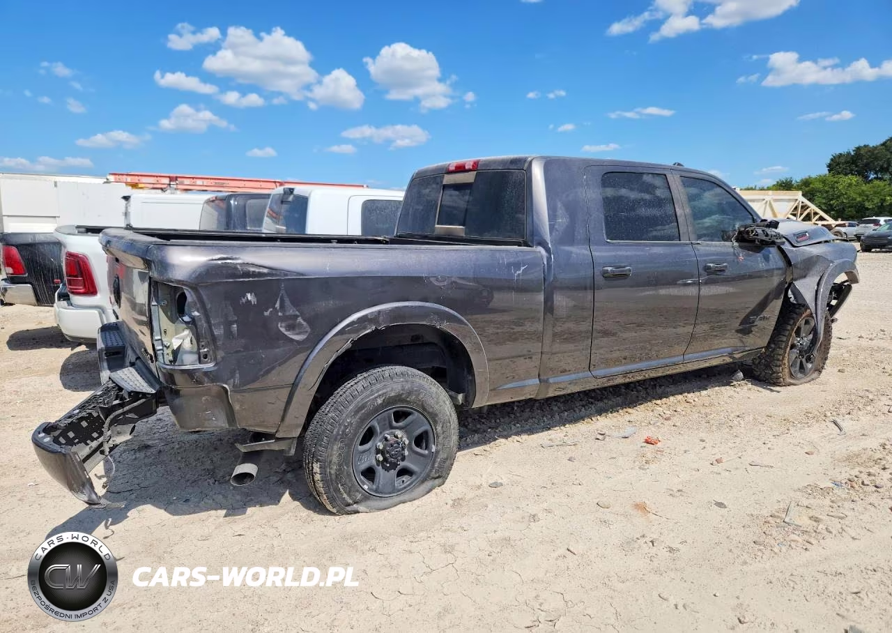 2022 Ram 2500 Laramie VIN:3C6UR5NL7NG240826 - 3