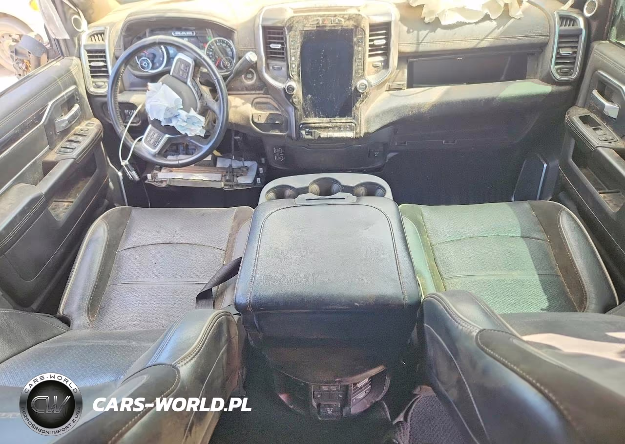 2022 Ram 2500 Laramie VIN:3C6UR5NL7NG240826 - 8