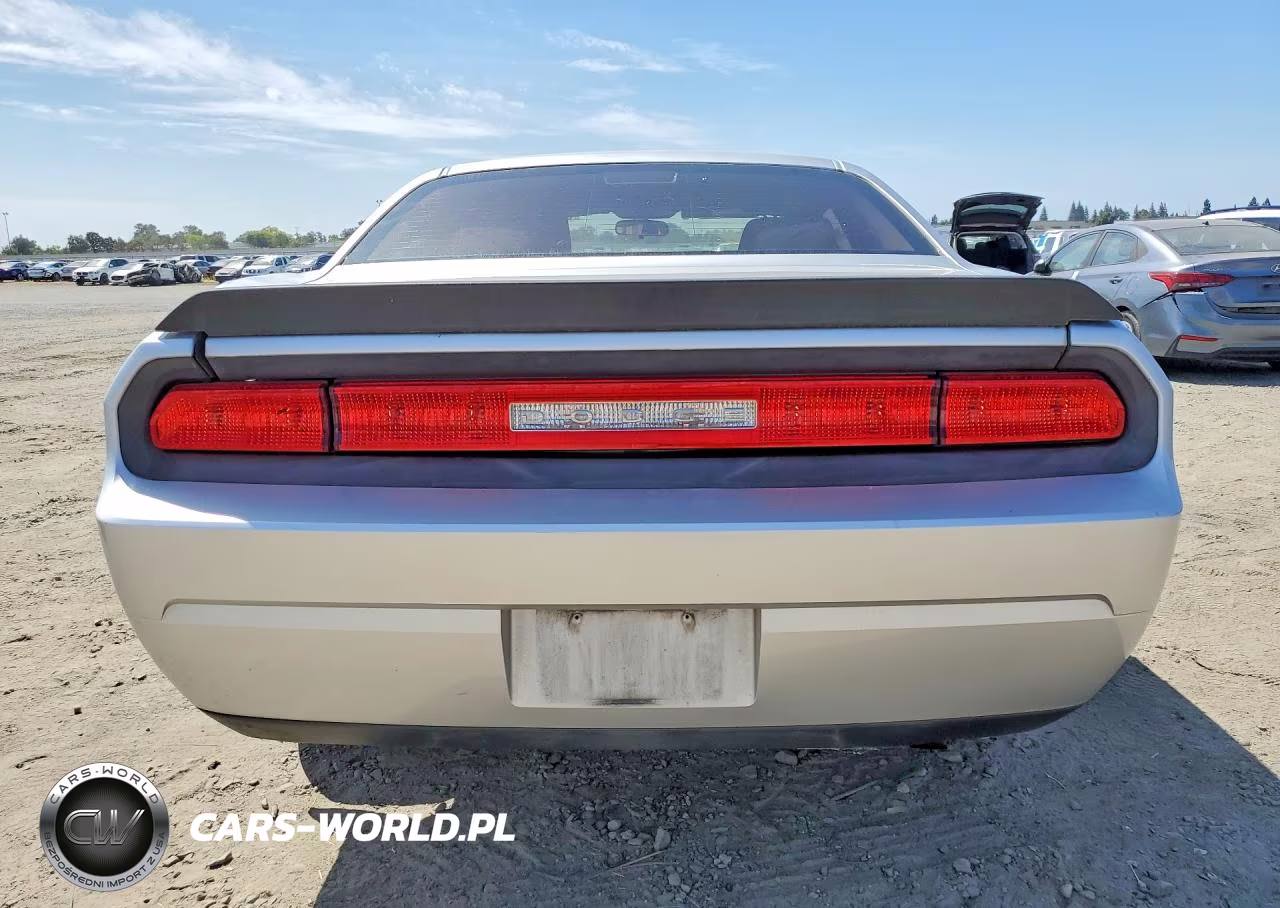 2010 Dodge Challenger Se VIN:2B3CJ4DV3AH322735 - 6
