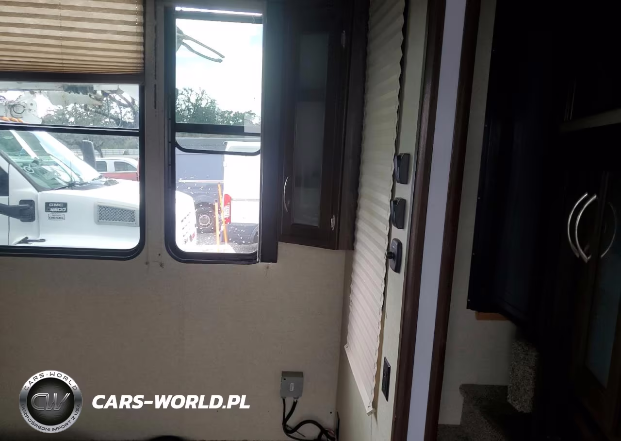 2016 Heartland Cyclone Camper VIN:5SFCG4330GE312898 - 5