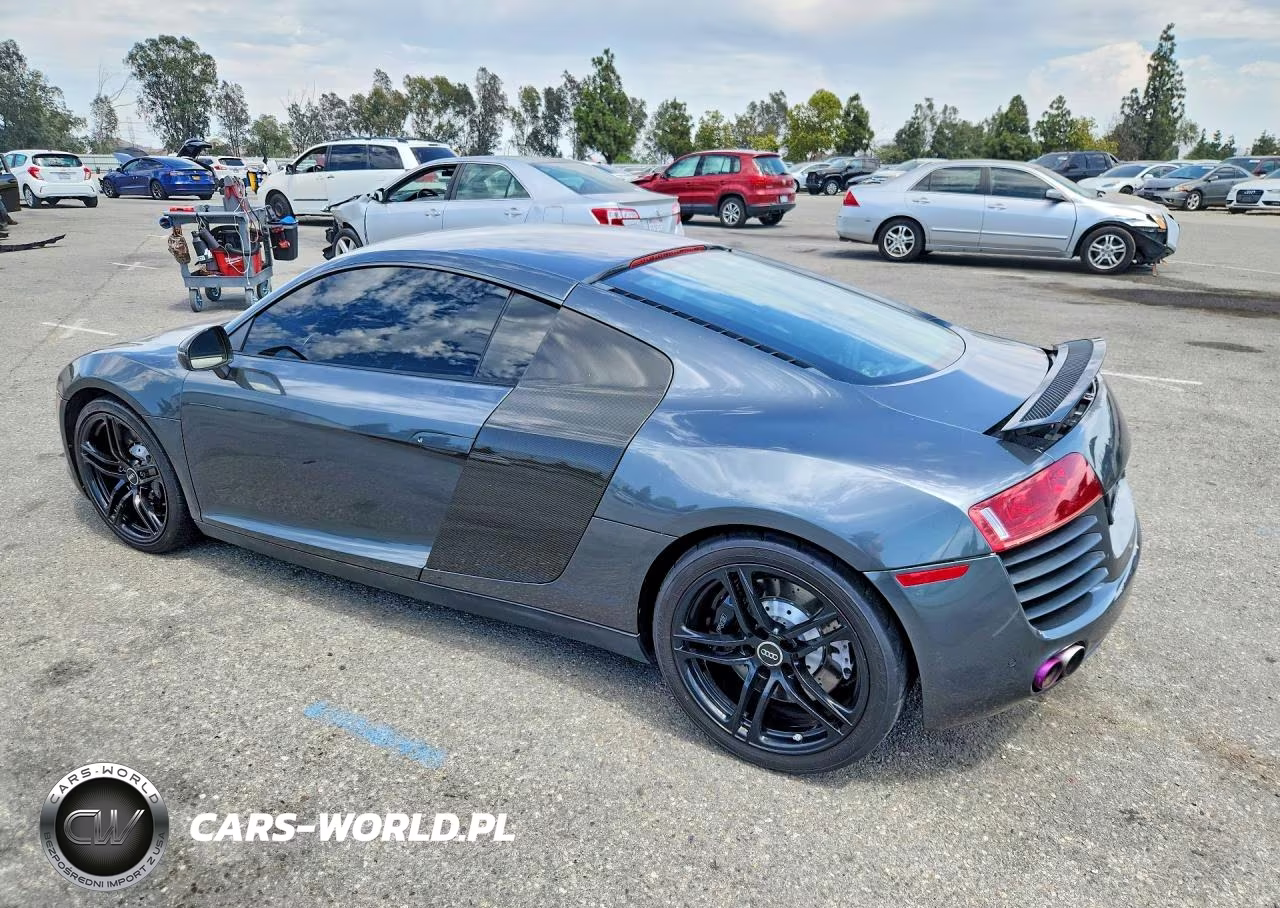 2011 Audi R8 4.2 Quattro VIN:WUAAUAFG9BN001627 - 2