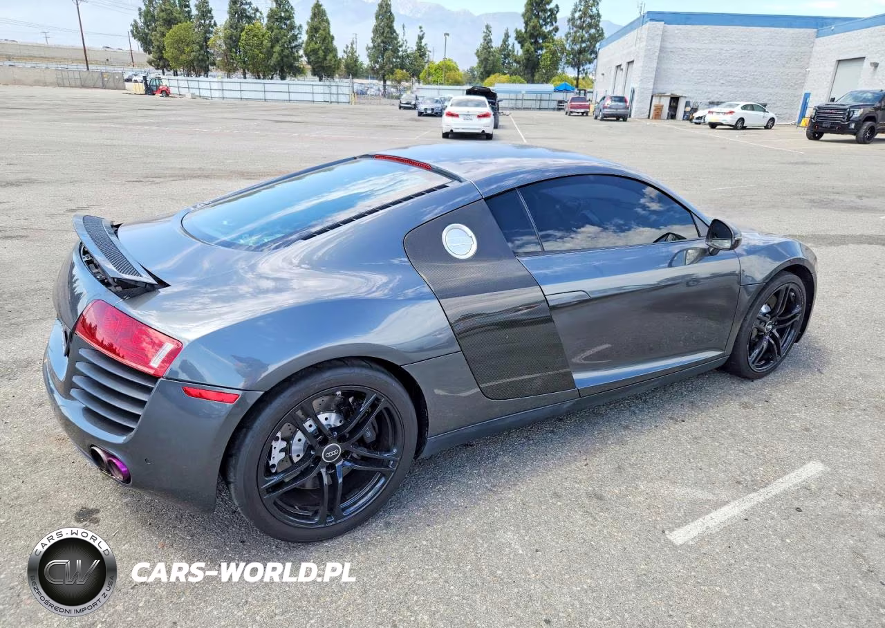 2011 Audi R8 4.2 Quattro VIN:WUAAUAFG9BN001627 - 3