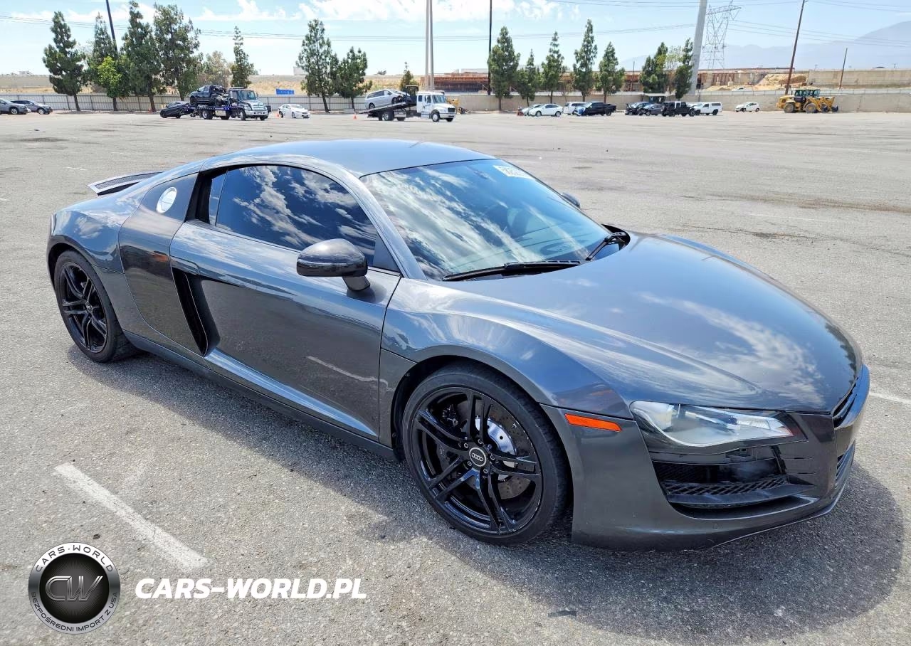 2011 Audi R8 4.2 Quattro VIN:WUAAUAFG9BN001627 - 4
