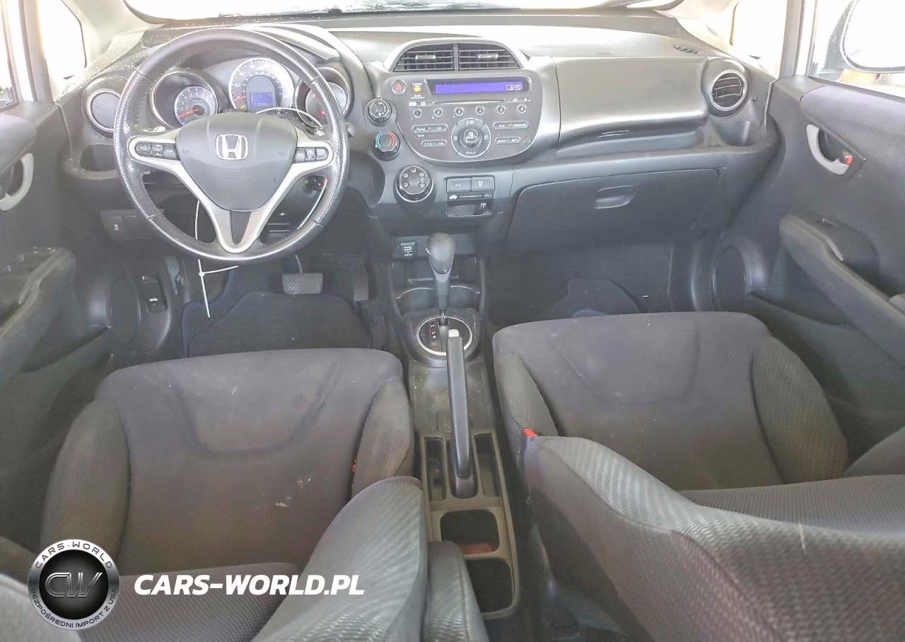 2013 Honda Fit Sport VIN:JHMGE8H53DC057407 - 8