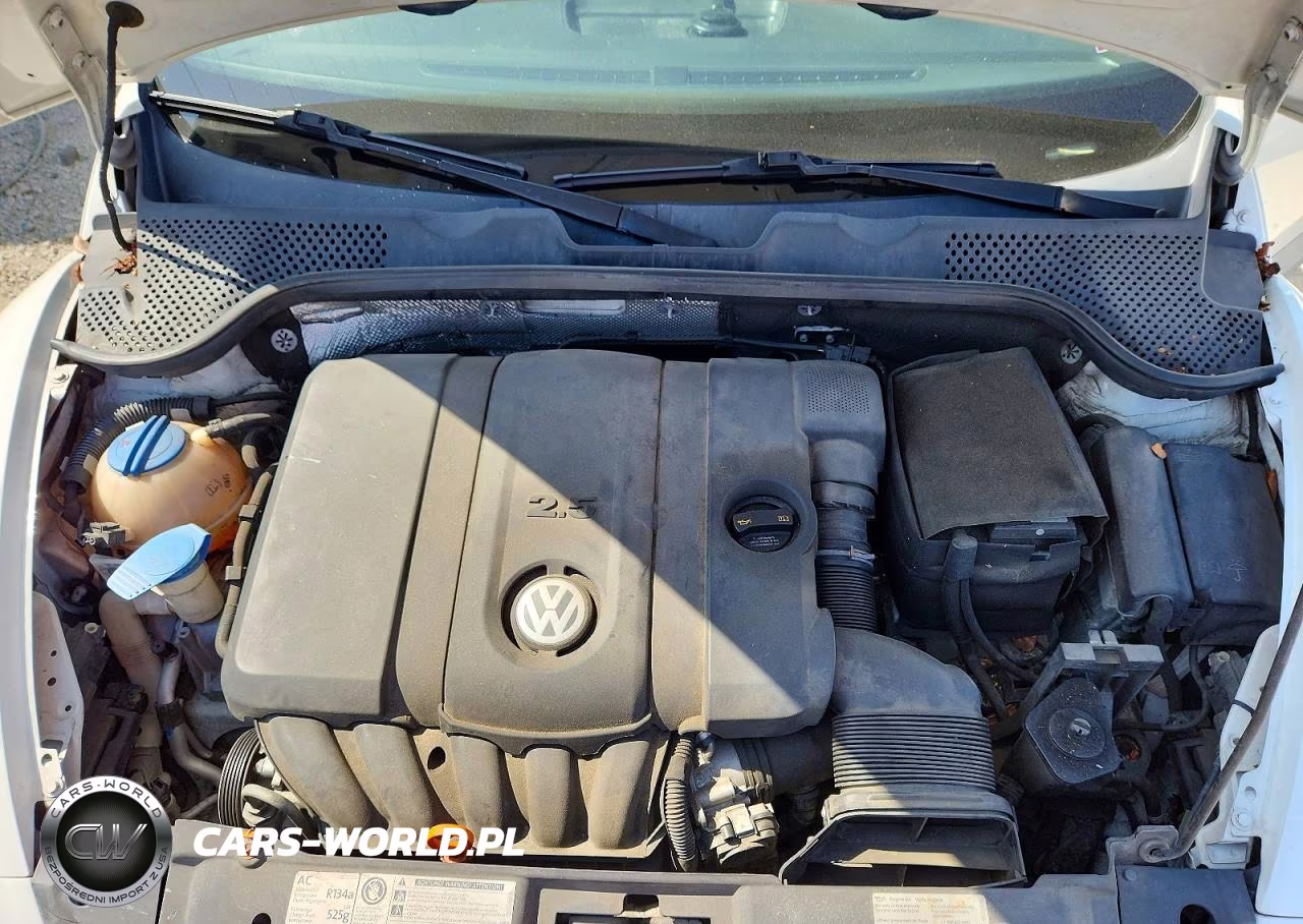 2012 Volkswagen Beetle VIN:3VWAP7AT5CM648532 - 12