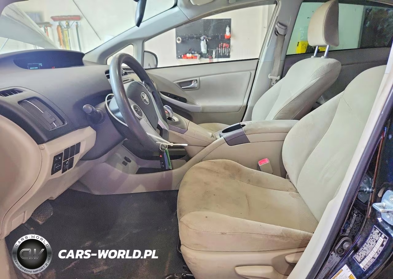 2012 Toyota Prius Three VIN:JTDKN3DU1C1482260 - 7