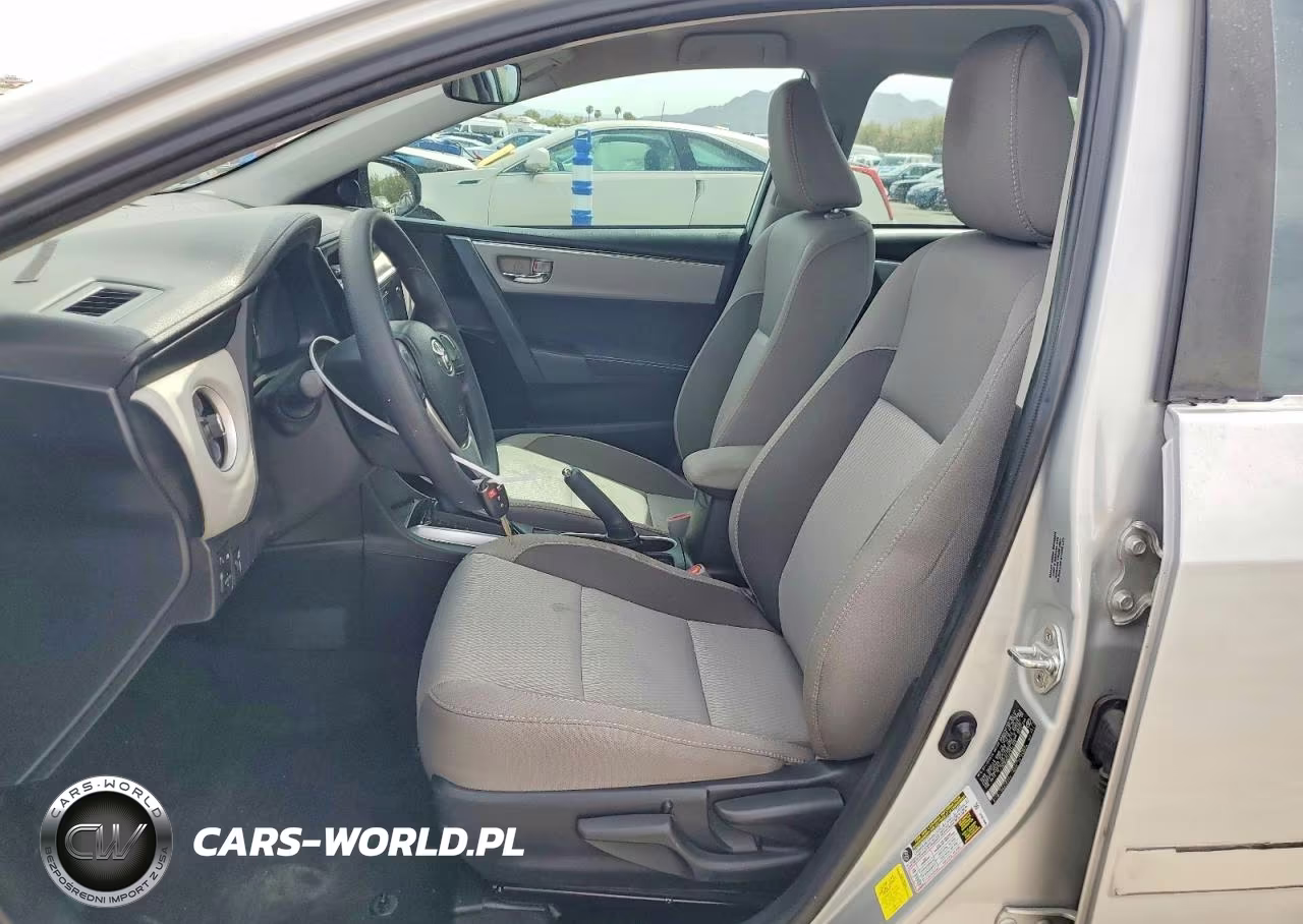 2017 Toyota Corolla Le VIN:2T1BURHE4HC835103 - 7