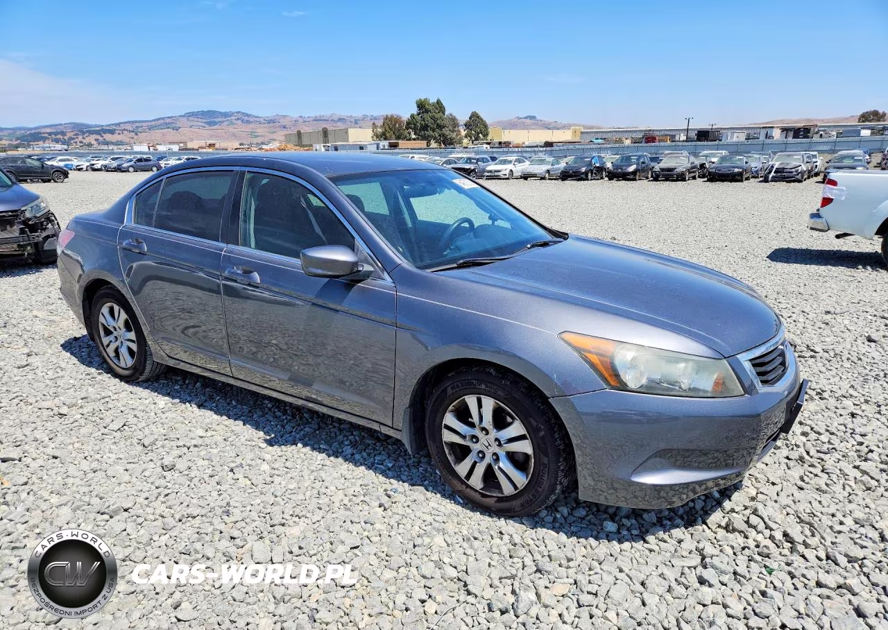 2010 Honda Accord Lxp VIN:1HGCP2F43AA093379 - 4