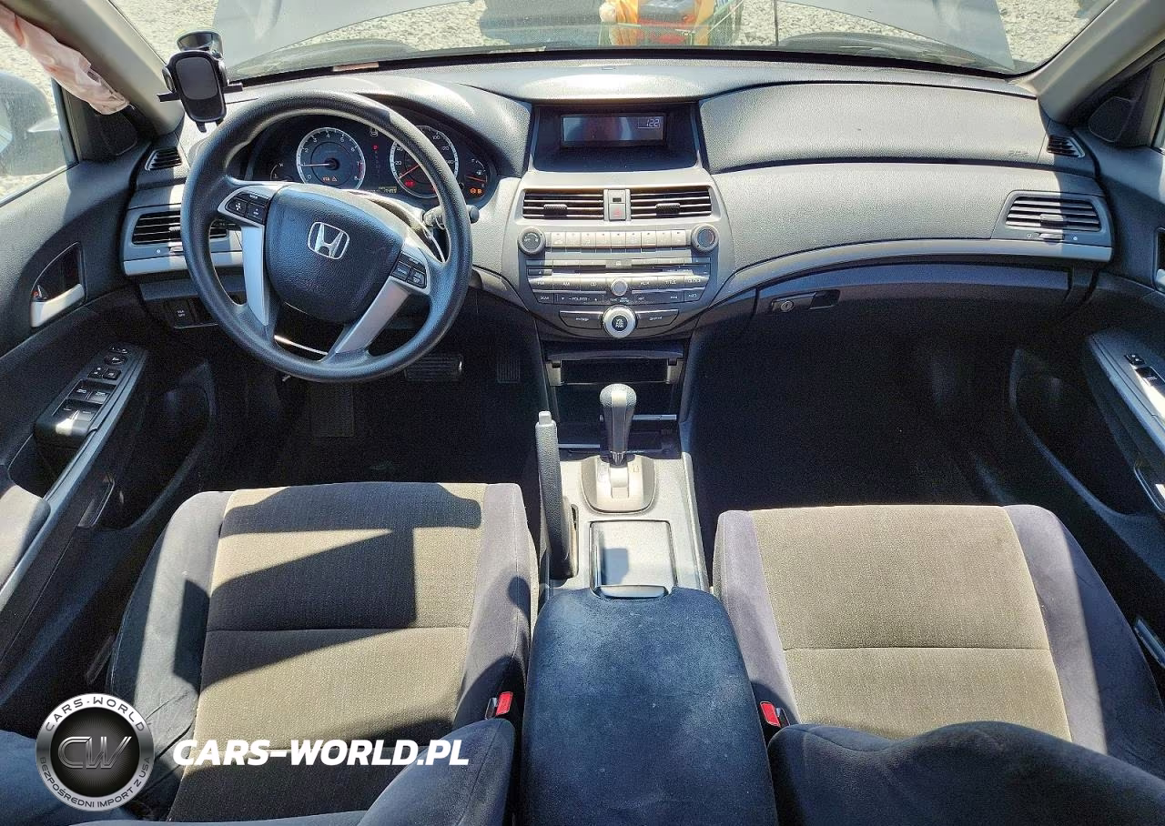 2010 Honda Accord Lxp VIN:1HGCP2F43AA093379 - 8