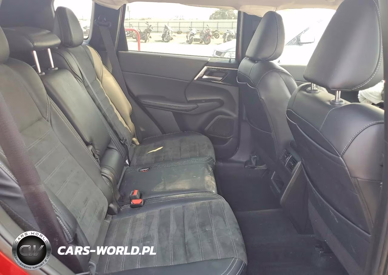 2024 Mitsubishi Outlander Se VIN:JA4J4VA82RZ068748 - 11