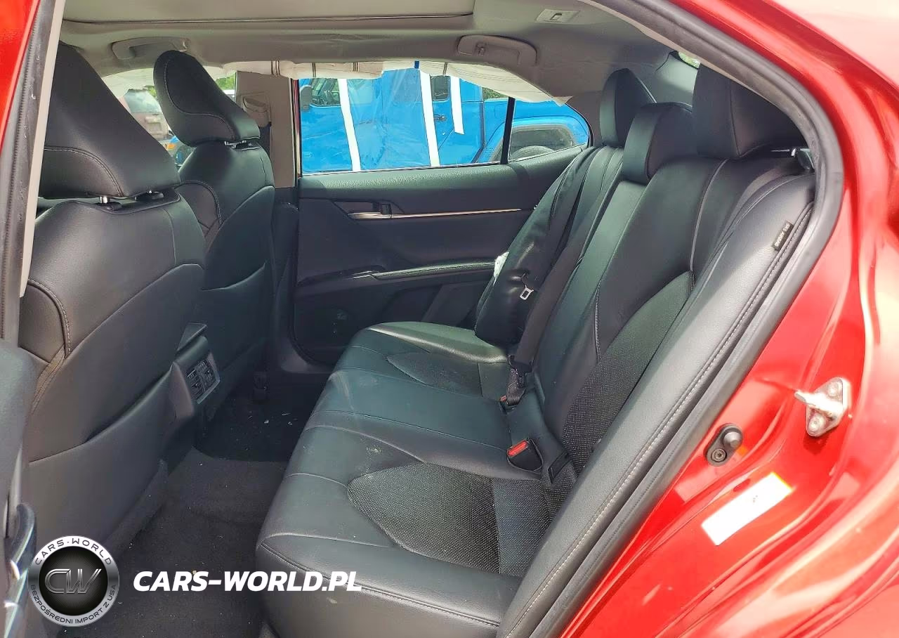 2019 Toyota Camry Xse VIN:4T1B61HK3KU168614 - 10