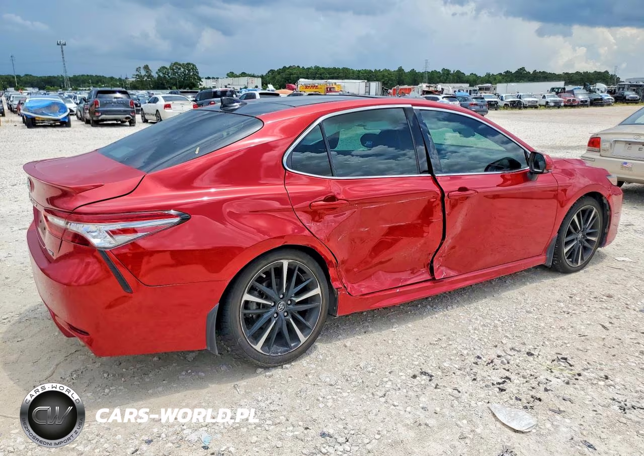 2019 Toyota Camry Xse VIN:4T1B61HK3KU168614 - 3