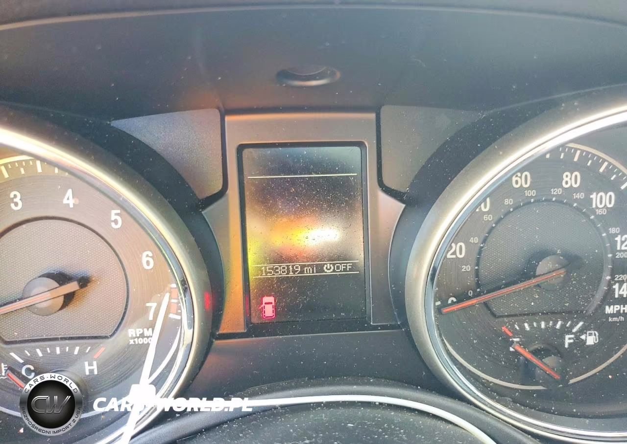 2011 Jeep Grand Cherokee Laredo VIN:1J4RS4GG2BC549383 - 9