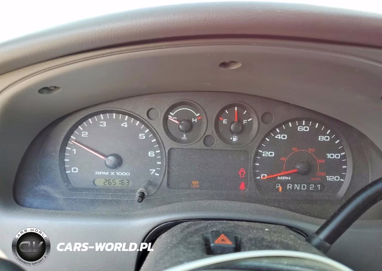 2005 Ford Ranger Super Cab VIN:1FTZR45E55PA37620 - 9