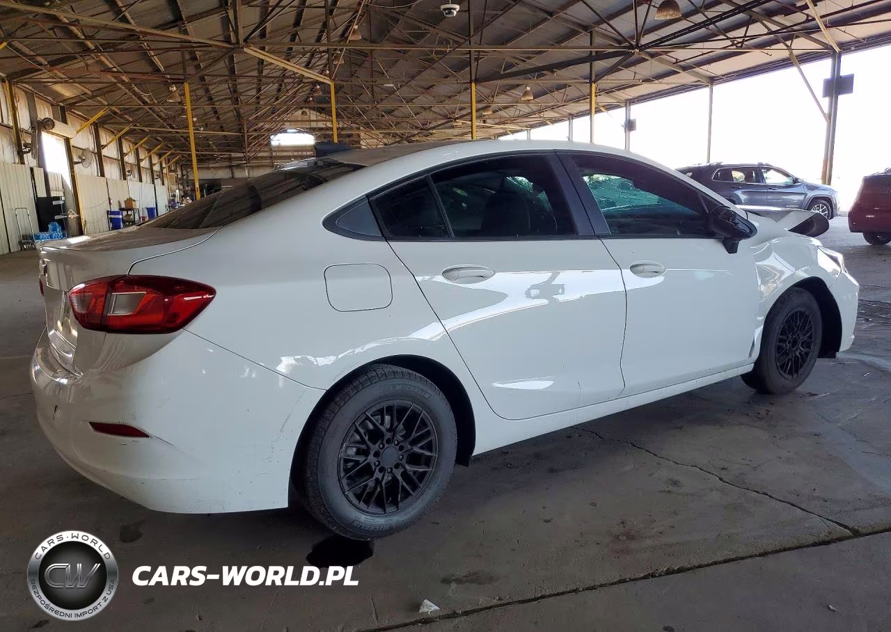 2019 Chevrolet Cruze Ls VIN:1G1BC5SM0K7149461 - 3