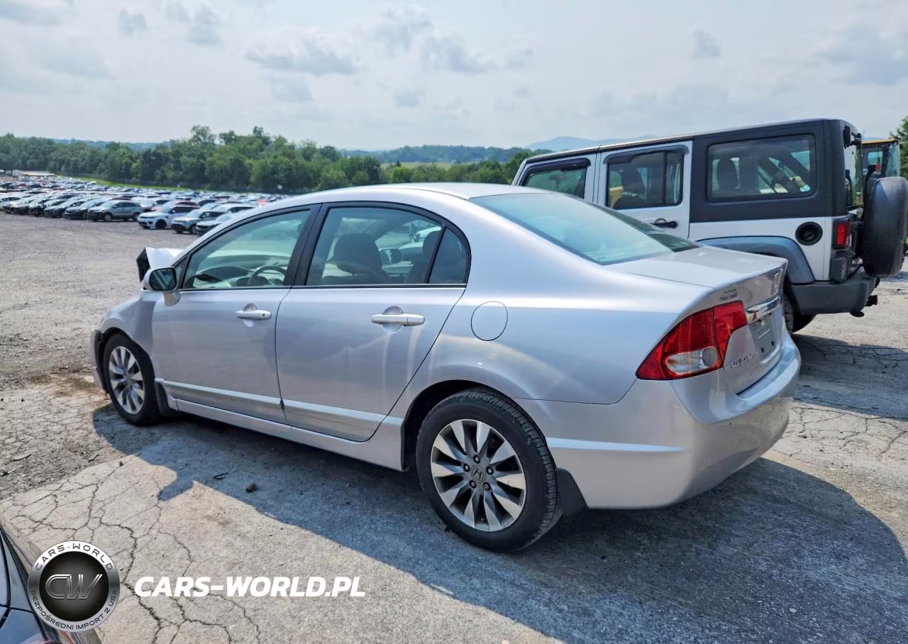 2011 Honda Civic Exl VIN:2HGFA1F92BH521983 - 2