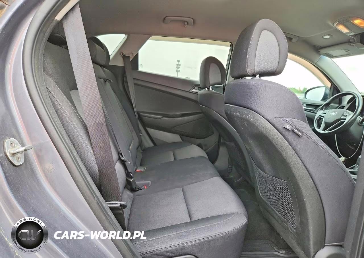 2017 Hyundai Tucson Sport VIN:KM8J3CA26HU272873 - 11