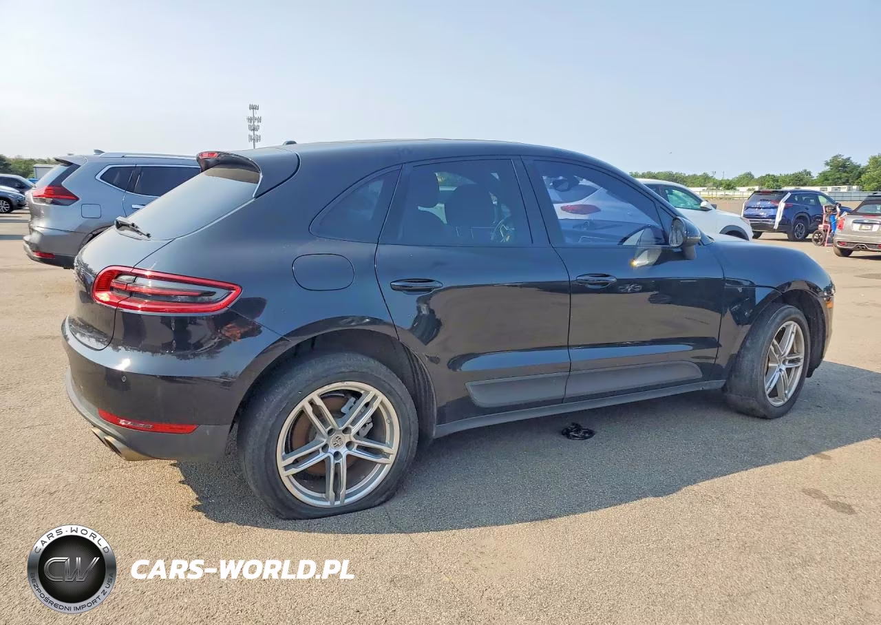 2016 Porsche Macan S VIN:WP1AB2A54GLB54853 - 3
