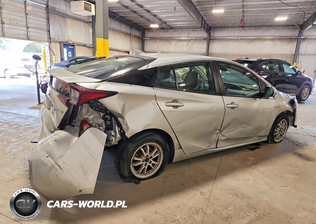 2019 Toyota Prius Le VIN:JTDKARFU7K3091807 - 3