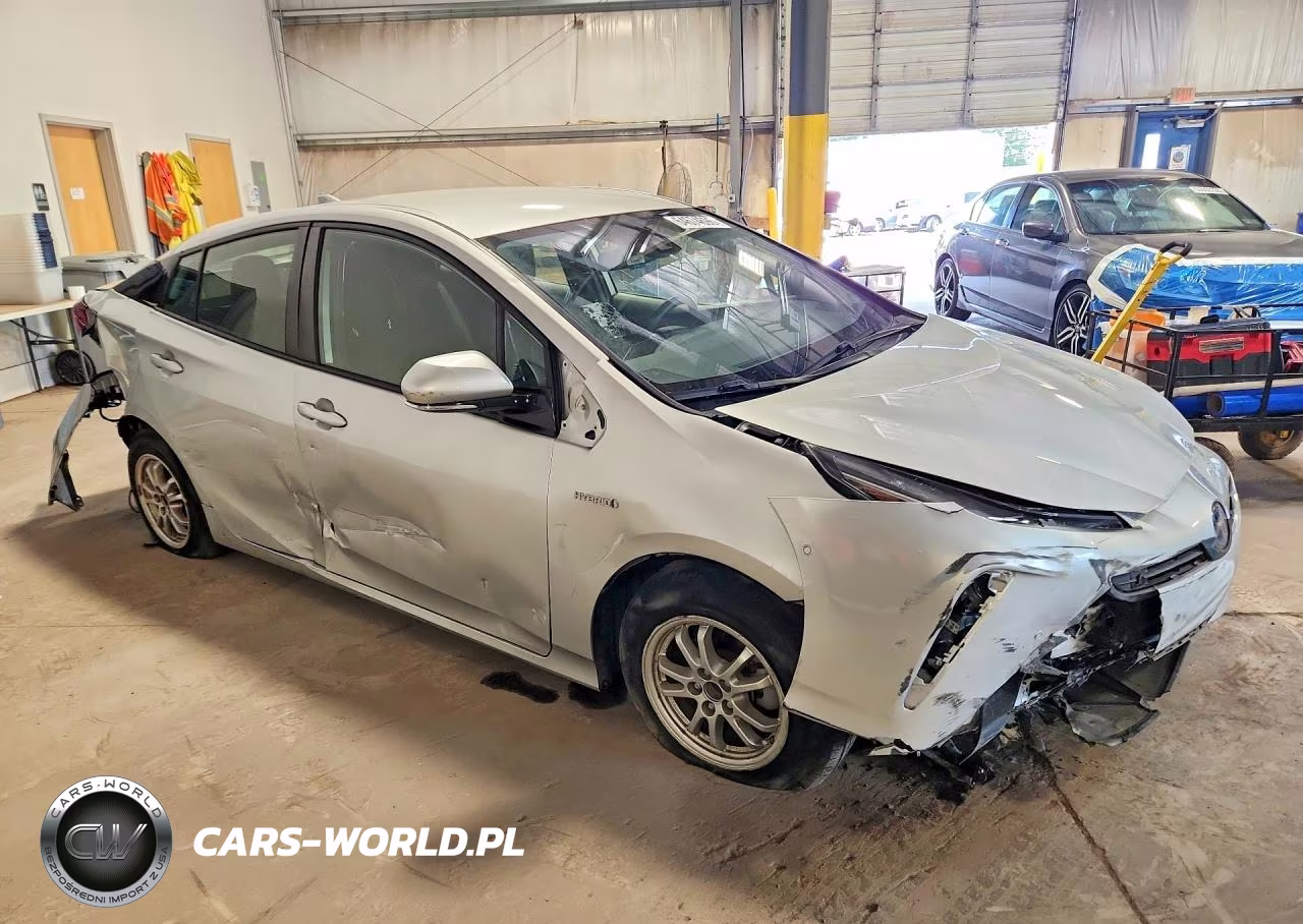2019 Toyota Prius Le VIN:JTDKARFU7K3091807 - 4