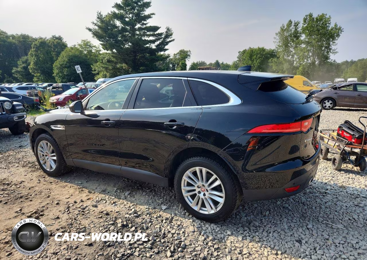 2020 Jaguar F-Pace Prestige VIN:SADCK2GXXLA637521 - 2