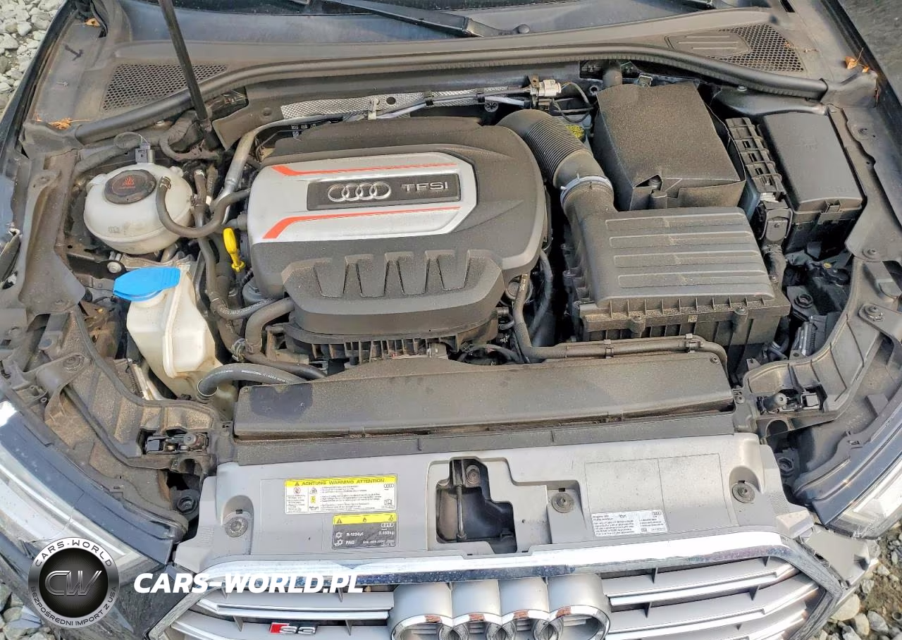 2018 Audi S3 Premium Plus VIN:WAUB1GFF2J1053107 - 11
