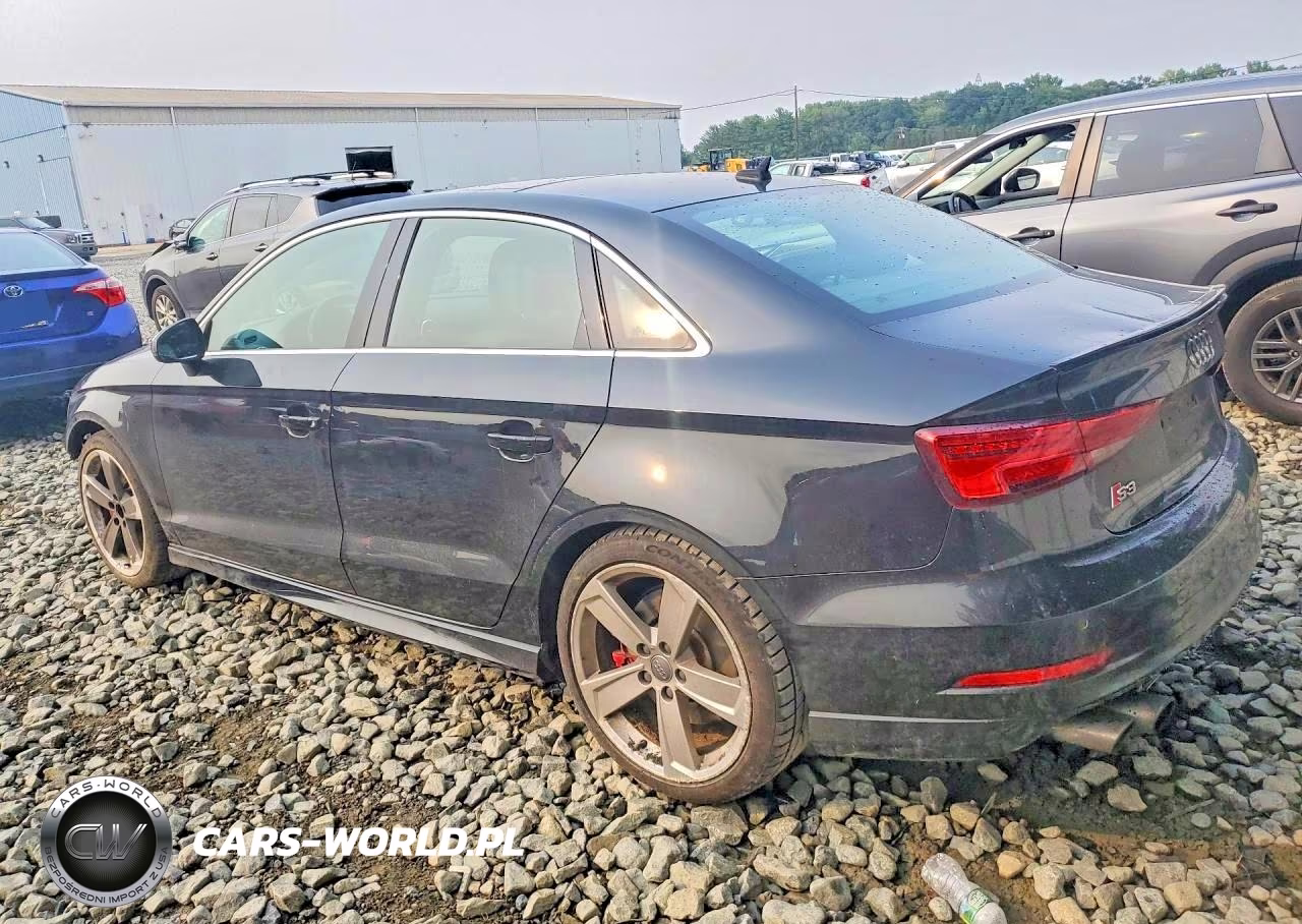2018 Audi S3 Premium Plus VIN:WAUB1GFF2J1053107 - 2