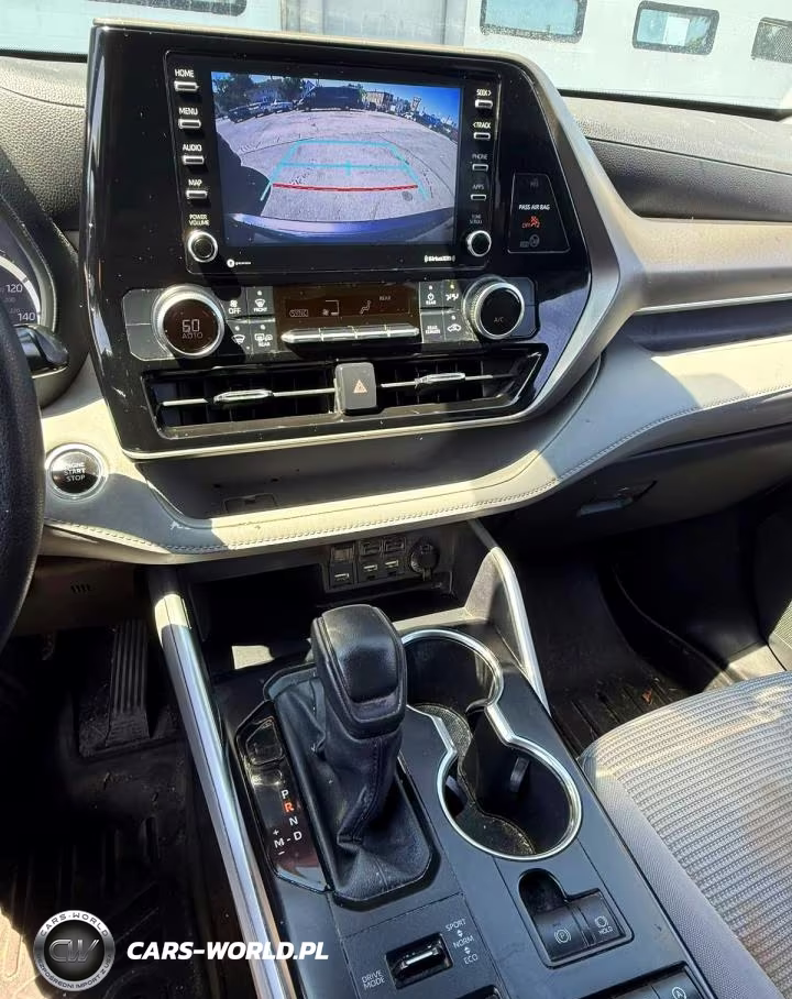 2021 Toyota Highlander L VIN:5TDCZRBH3MS091634 - 10