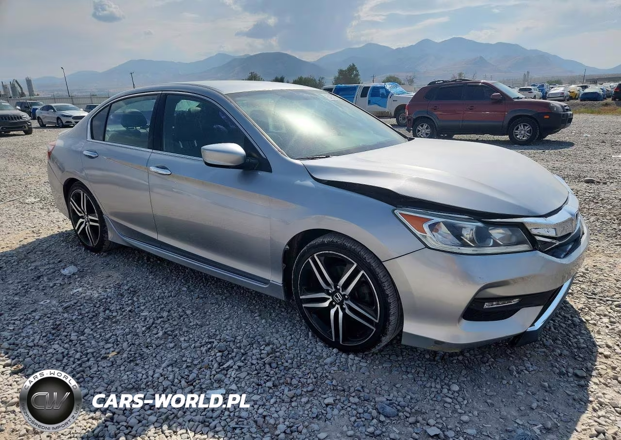 2017 Honda Accord Sport VIN:1HGCR2F52HA239798 - 4
