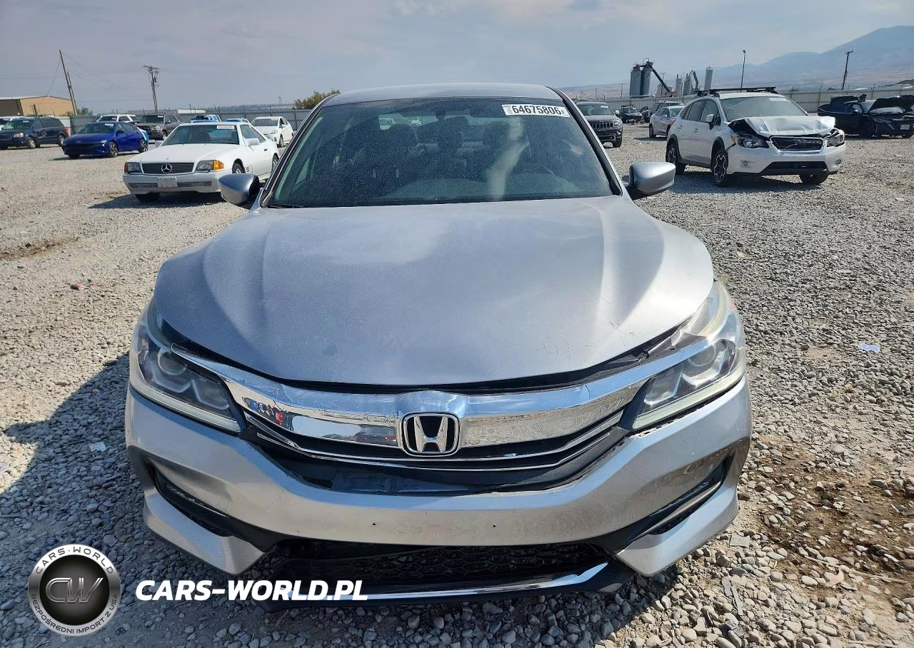 2017 Honda Accord Sport VIN:1HGCR2F52HA239798 - 5