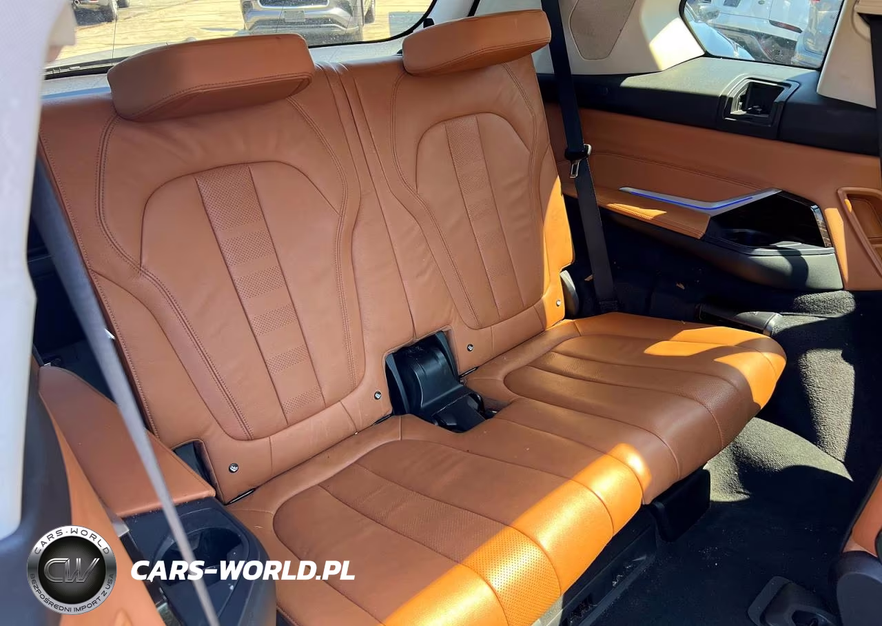 2019 BMW X7 xDrive50I VIN:5UXCX4C57KLS36314 - 6