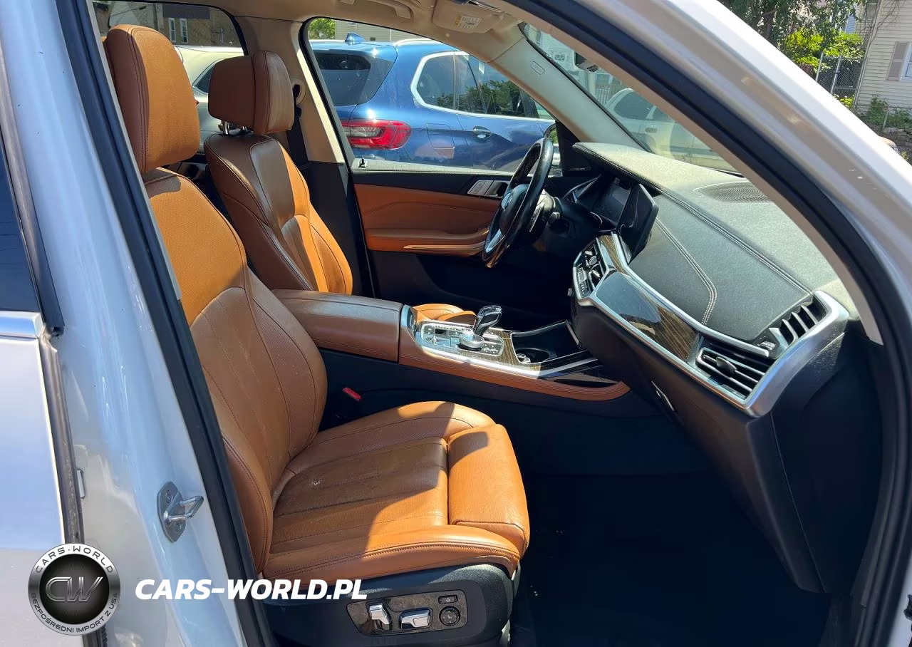 2019 BMW X7 xDrive50I VIN:5UXCX4C57KLS36314 - 7