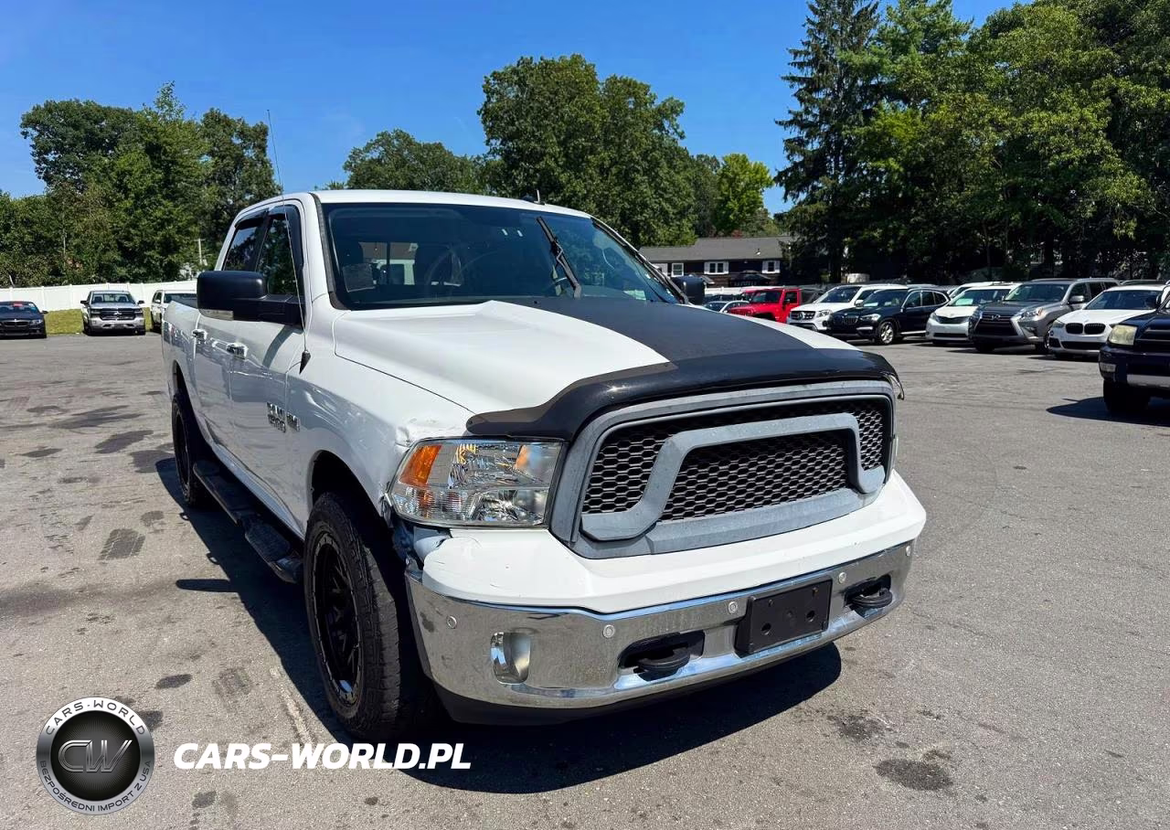 2017 Ram 1500 Slt VIN:3C6RR7LT9HG608450 - 4