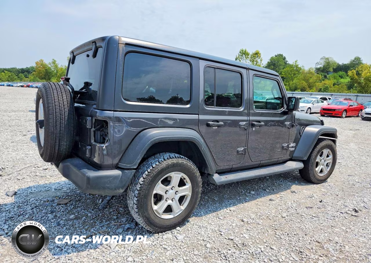 2019 Jeep Wrangler Unlimited Sport VIN:1C4HJXDN9KW690006 - 3