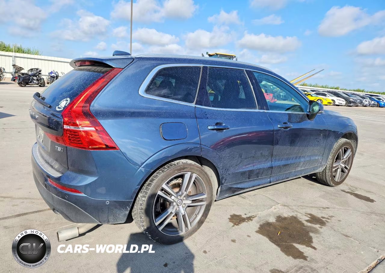 2019 Volvo Xc60 T5 VIN:LYV102RK7KB319566 - 3