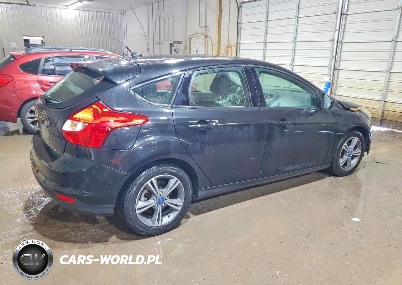 2012 Ford Focus Se VIN:1FAHP3K24CL172541 - 3