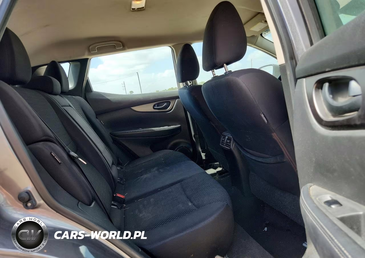 2020 Nissan Rogue Sport S VIN:JN1BJ1CVXLW262051 - 11