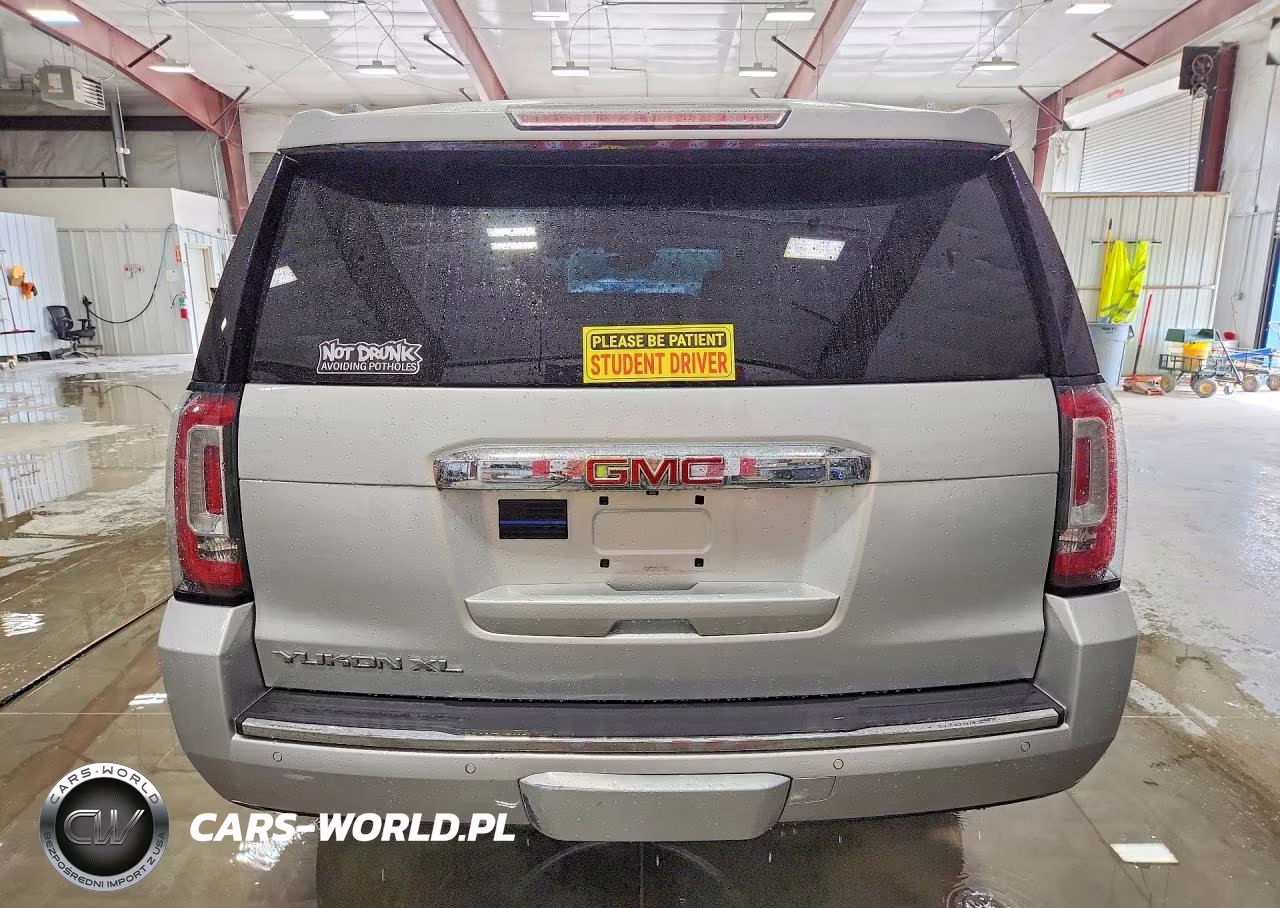 2019 GMC Yukon Xl Denali VIN:1GKS2HKJ3KR257549 - 6