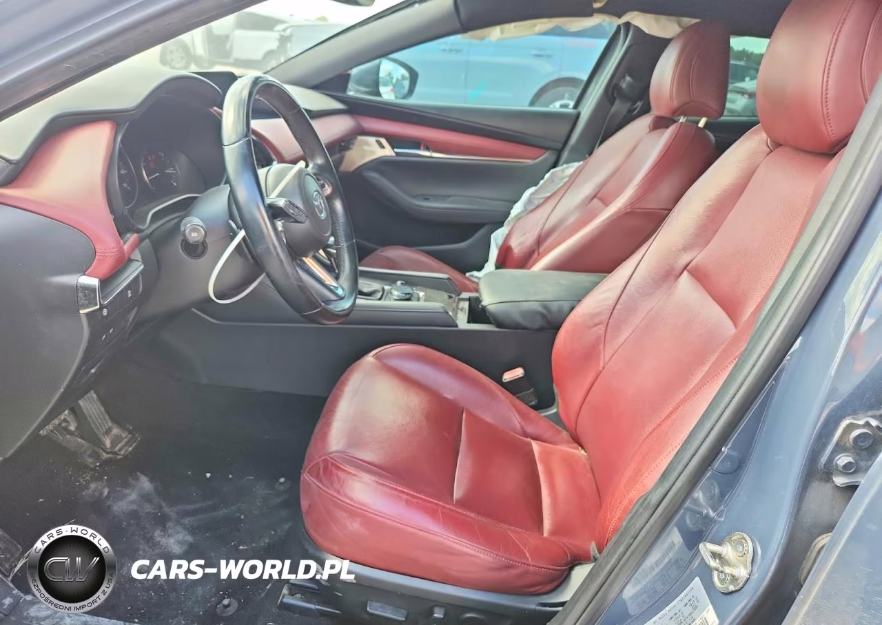 2020 Mazda 3 Premium VIN:JM1BPANMXL1161265 - 7