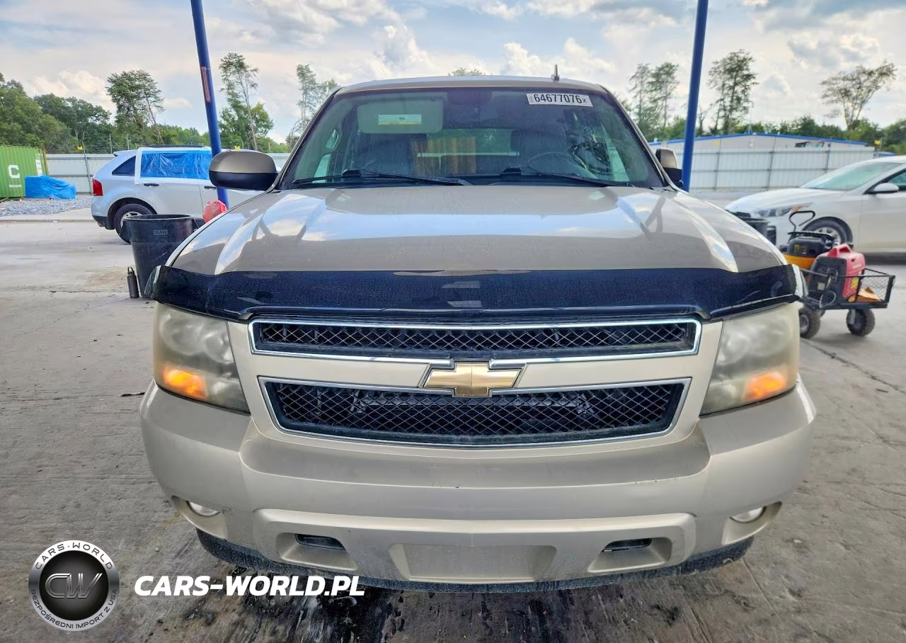 2010 Chevrolet Tahoe Lt VIN:1GNMCBE35AR215255 - 5