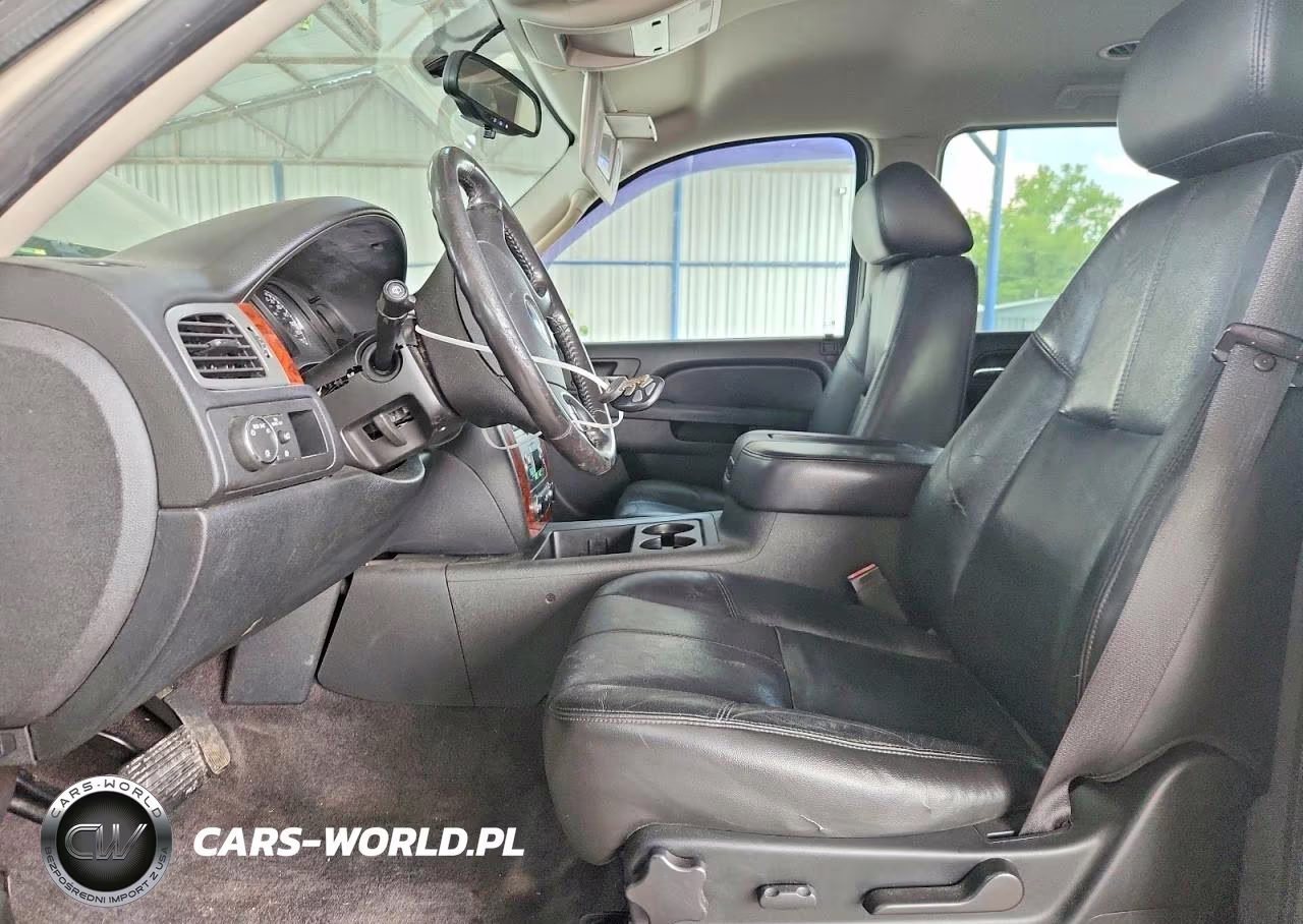 2010 Chevrolet Tahoe Lt VIN:1GNMCBE35AR215255 - 7