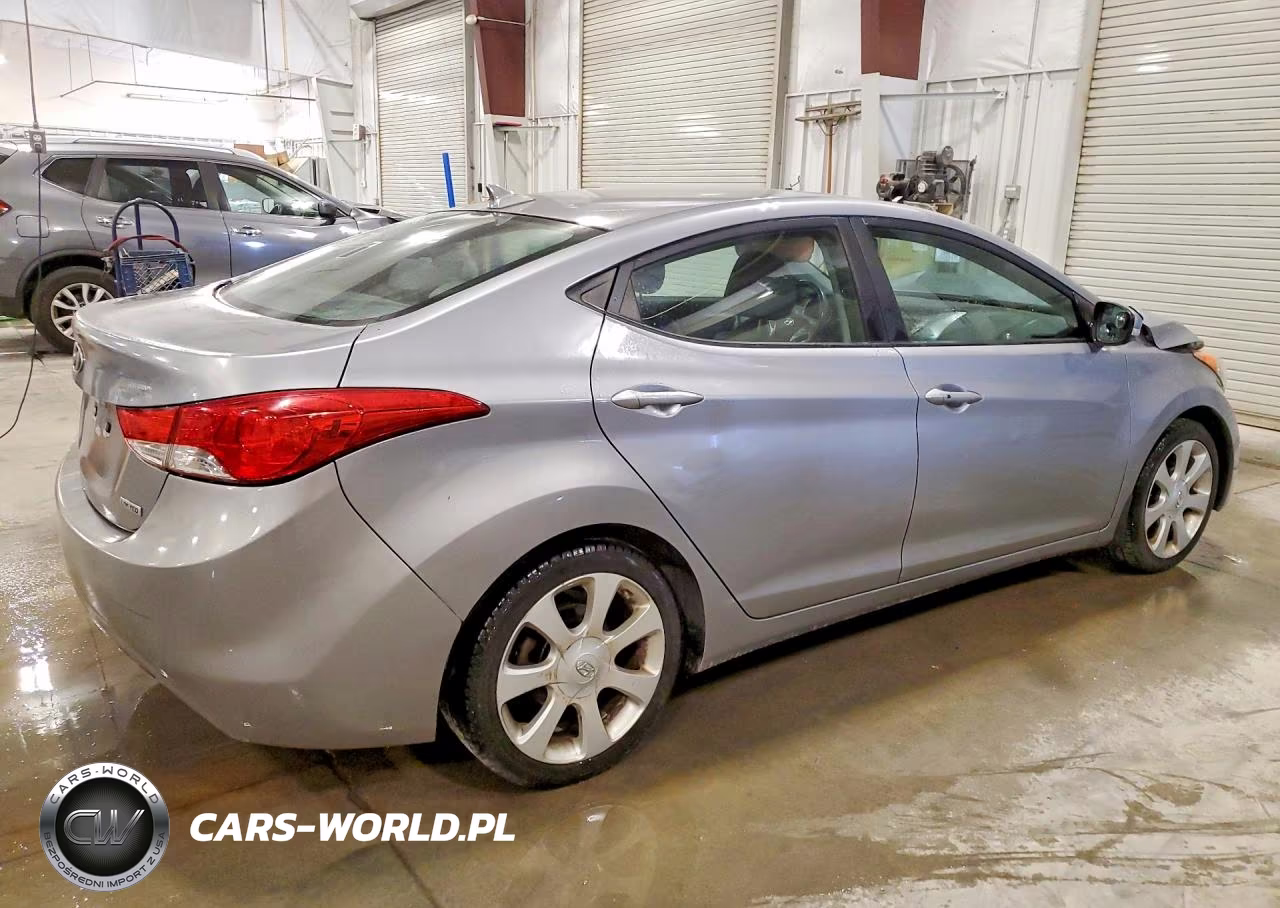 2013 Hyundai Elantra Limited VIN:KMHDH4AE8DU776771 - 3