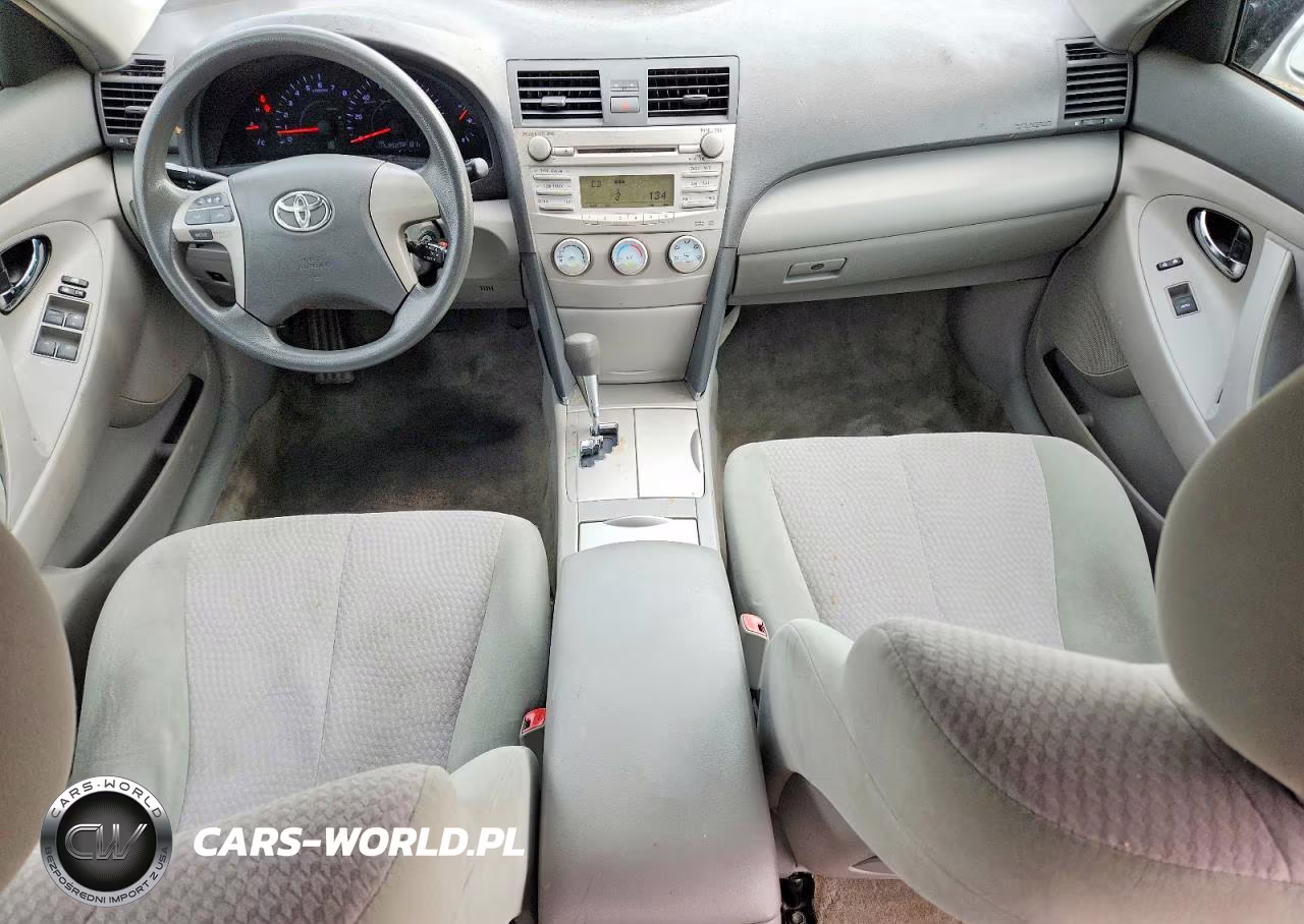2010 Toyota Camry Le VIN:4T1BF3EK0AU025697 - 8